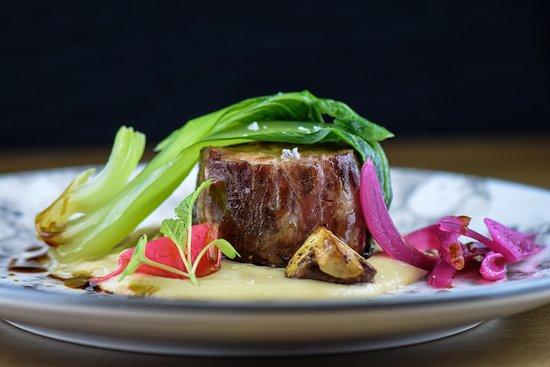 Cafe Delion Bistro & Bar