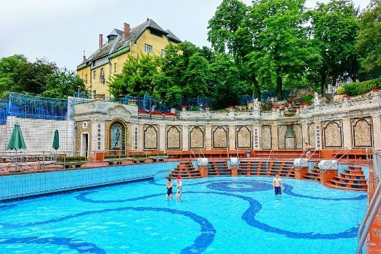 Thermen & spa — Boedapest