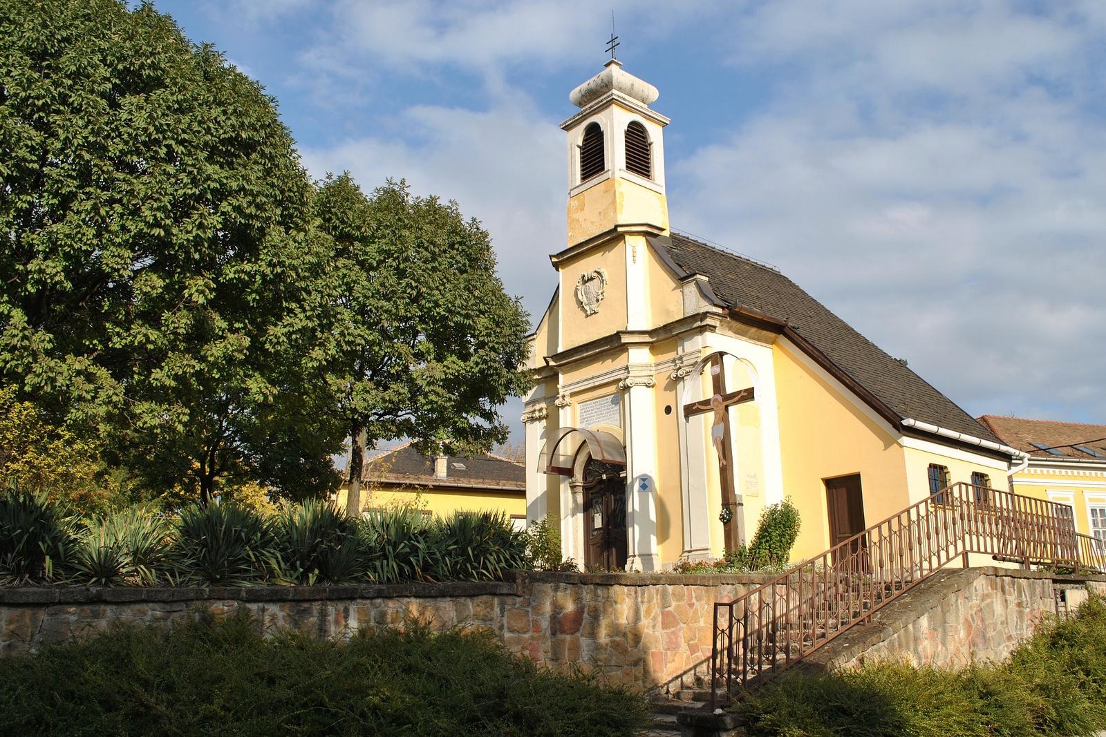 Segito Szuz Maria-kapolna, Boedapest