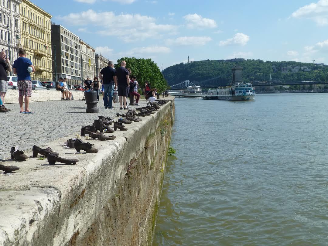 de Schoenen op de Donaukade, Boedapest