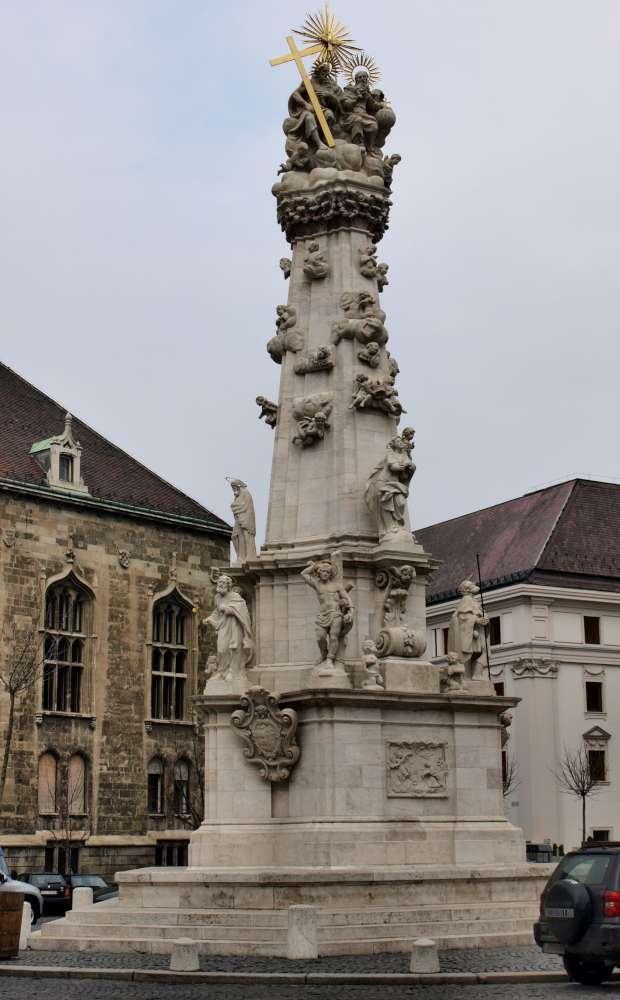 Holy Trinity Statue, Boedapest